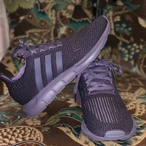 Adidas Swift Run
